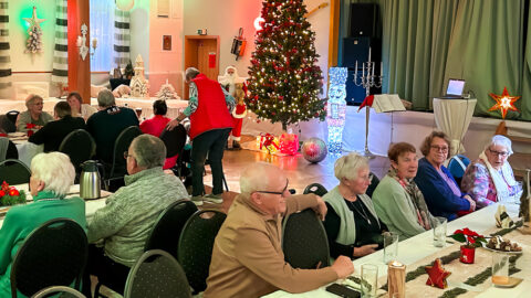 Besinnliche Weihnachtsfeier beim VDK