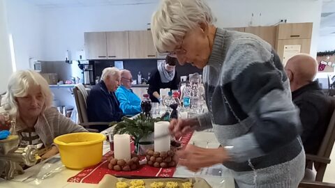 Tradition und Freude: Weihnachtliche Vorbereitungen im St. Johannis